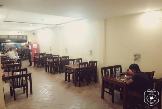 Tony Central Hostel Luang Prabang Bagian luar foto